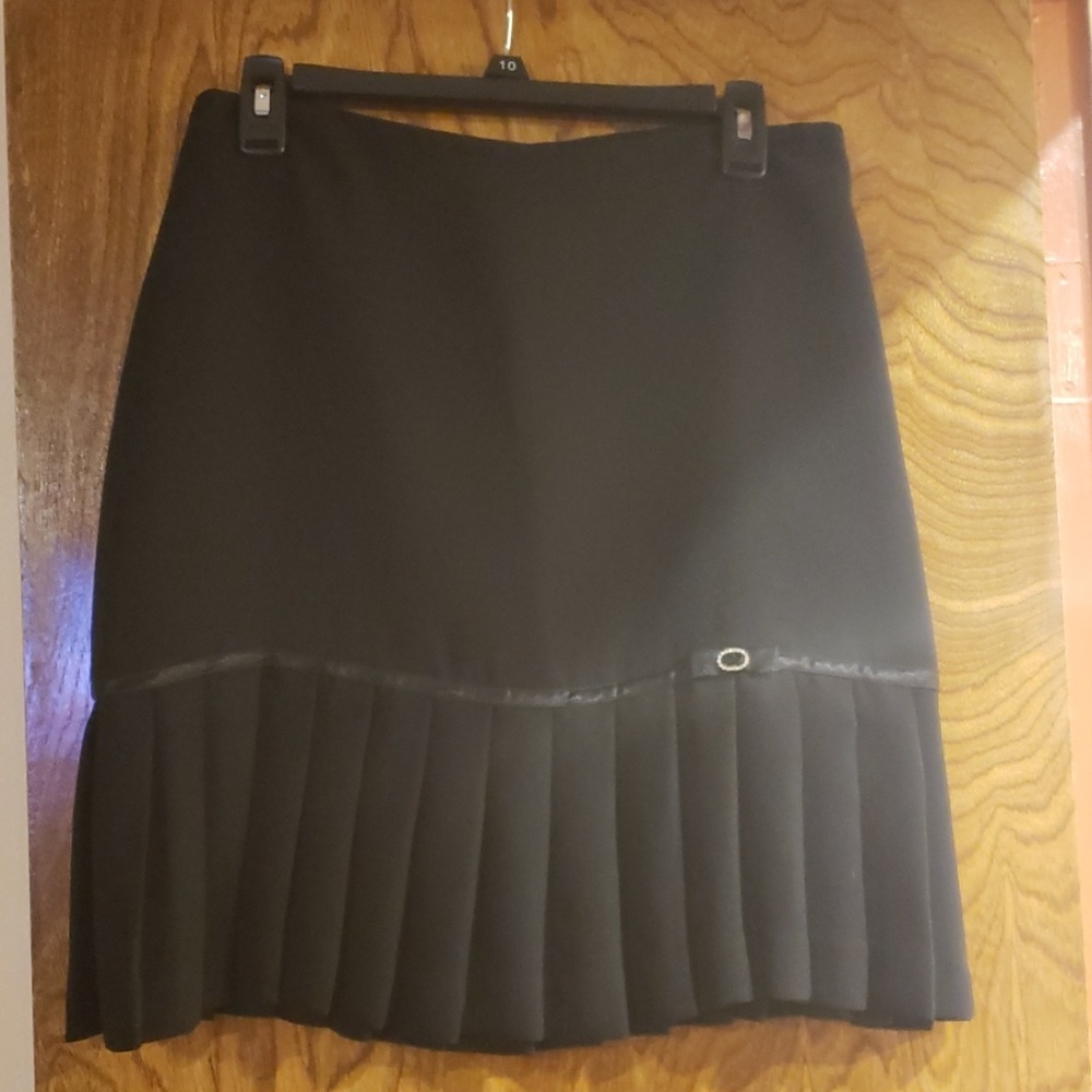 Black Skirt